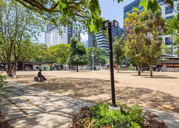 Furnished In Prime Location It Park Cebu