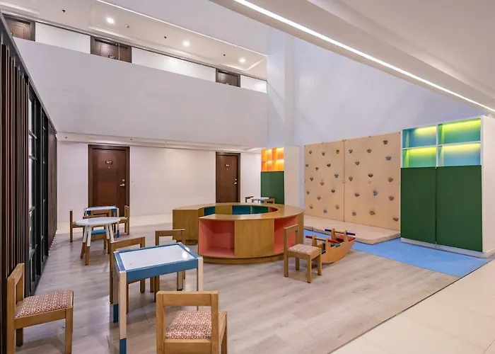 Furnished In Prime Location It Park * Cebu